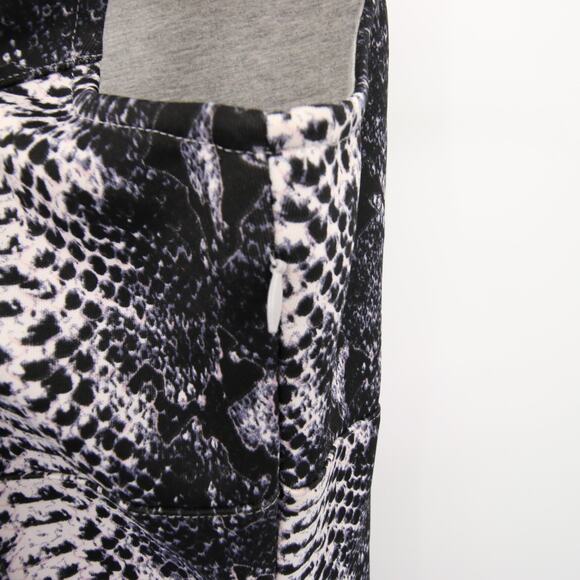 Stylestalker Dress Gray Snakeskin Print Sleeveless Mini Fit Flare Scoop Neck 2 - Picture 7 of 10